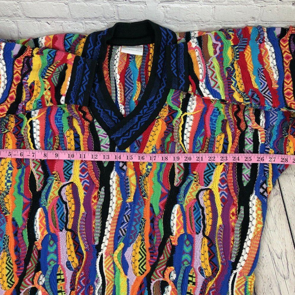 Vtg COOGI Cotton Knit 3-D Sweater Australia V-Neck - Picture 6 of 11